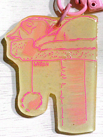 Gato en su construcción