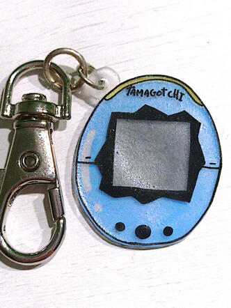 Tamagotchi azul claro fanart