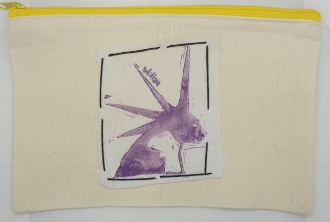 (A) Gato punk violeta